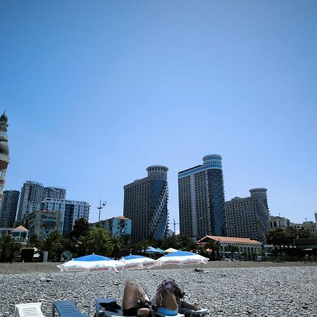 Aparthotel Orbi City Sun Tower 43 Floor Batumi Zewnętrze zdjęcie