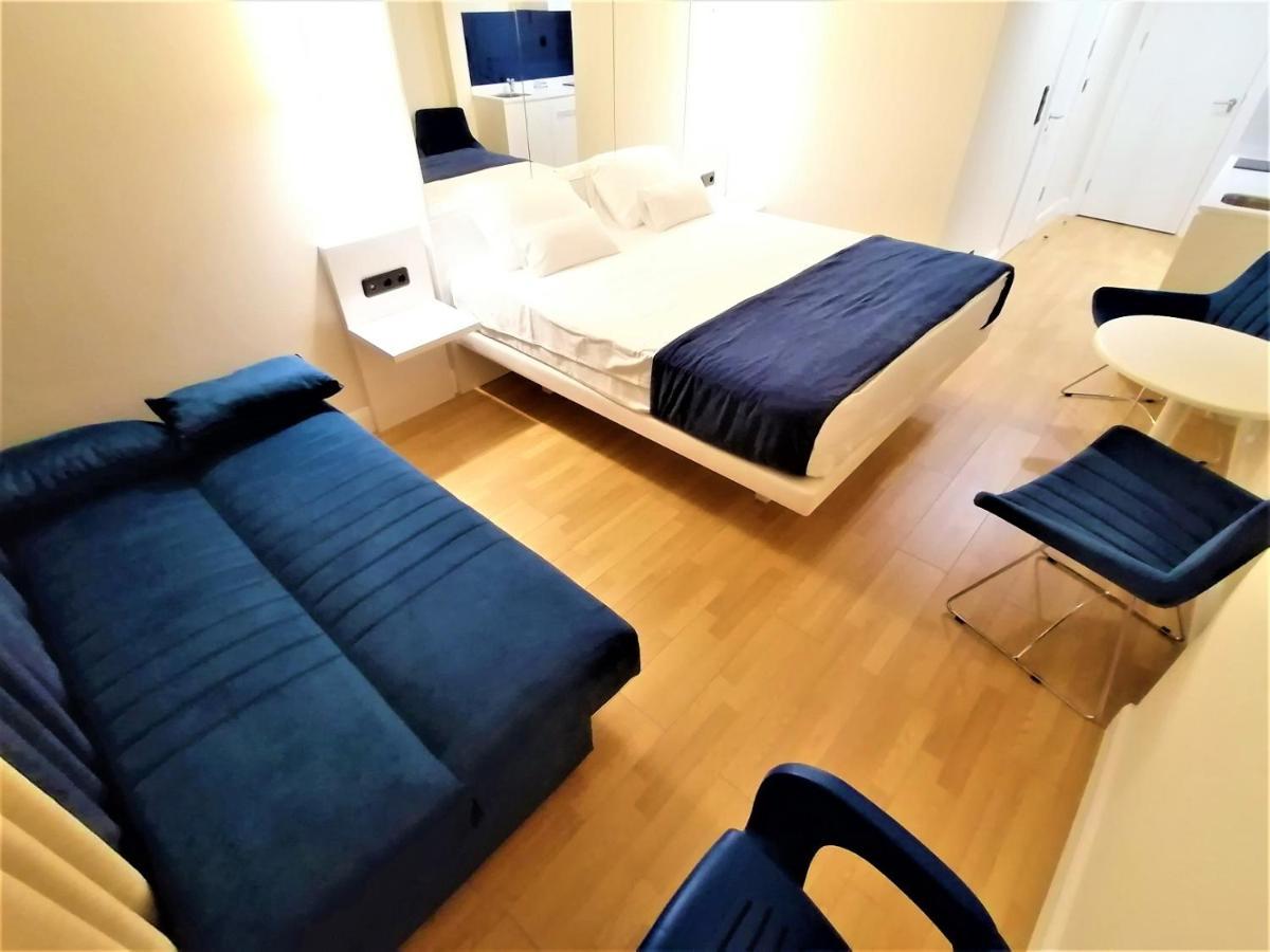 Aparthotel Orbi City Sun Tower 43 Floor Batumi Zewnętrze zdjęcie